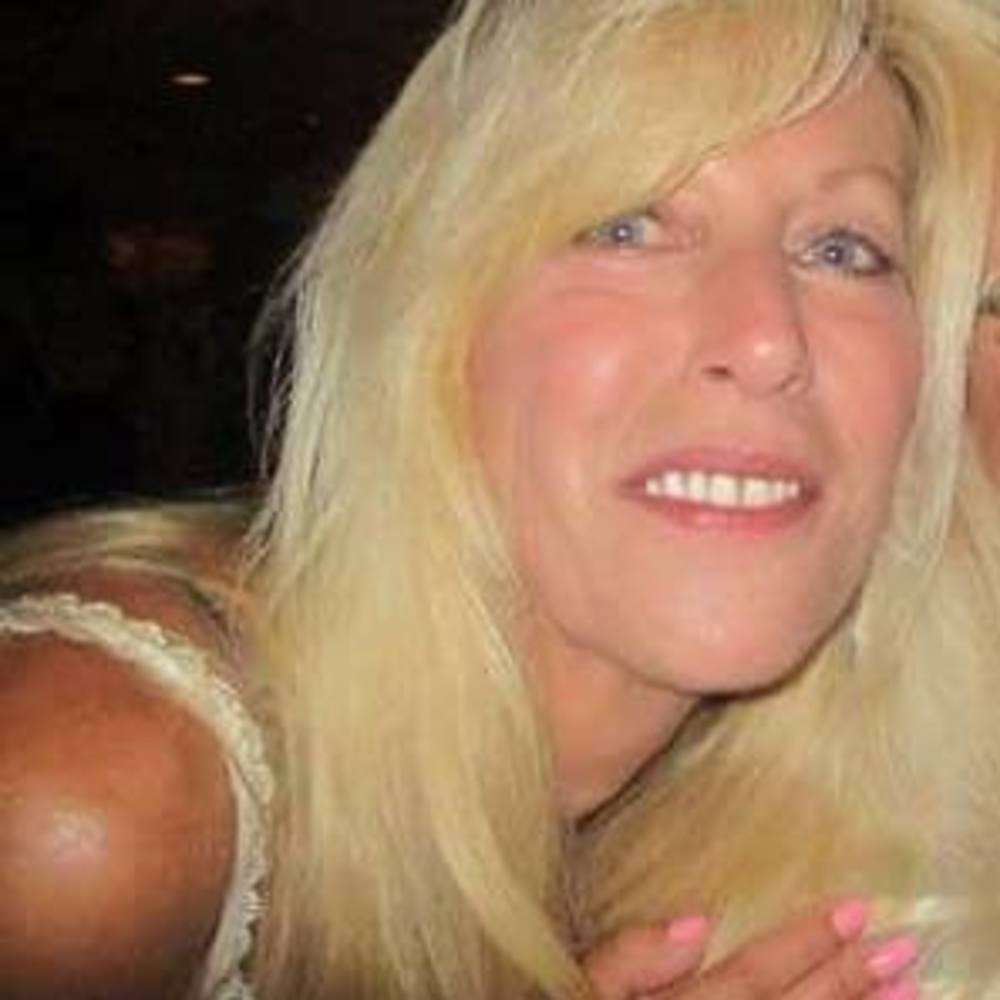 Meet your Posher, Bonita